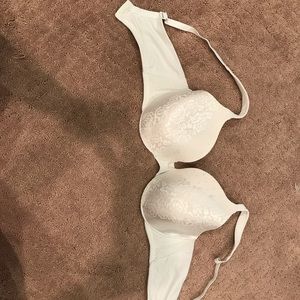 34D soma bra